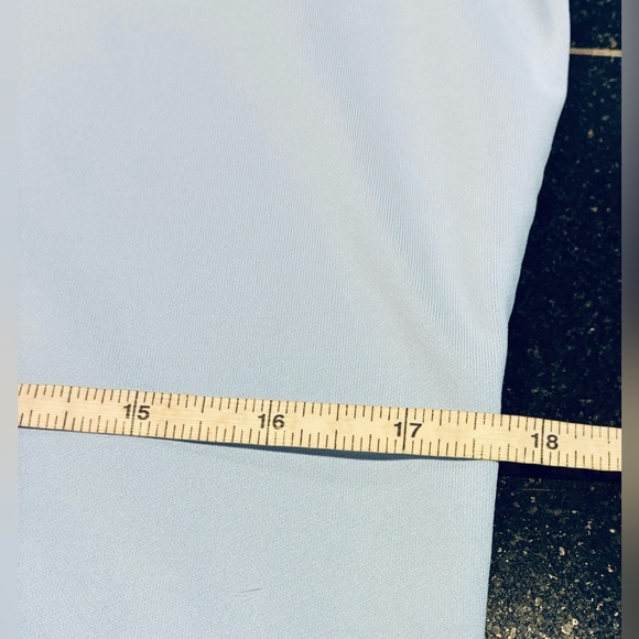 Magnolia Lane Tech Masters Light Blue 1/4 Zip Cinch Sides SZ. Med. Women’s - Picture 12 of 16